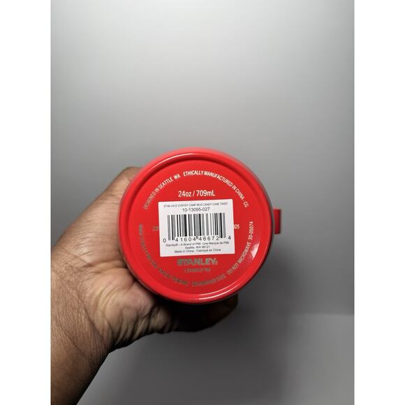 Stanley X Target Exclusive CANDY CANE TWIST 24oz Camp Mug BNWT - Picture 5 of 6